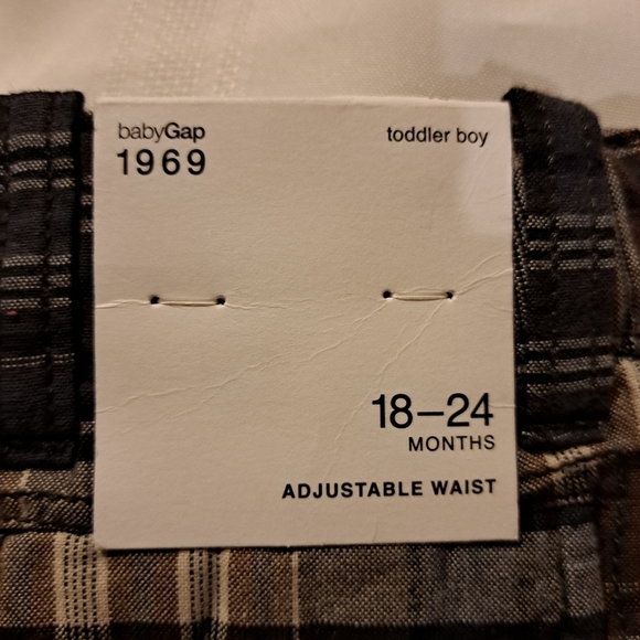 Baby Gap plaid shorts size 18-24 months NWT - Picture 3 of 5